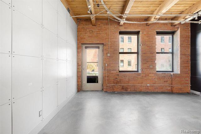 6533 E JEFFERSON Avenue Unit: 39/124W