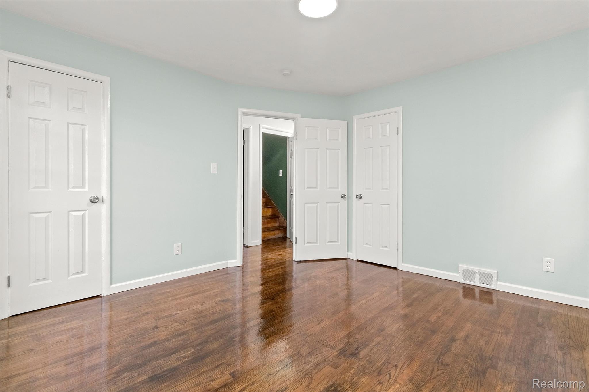 16860 FREELAND Street