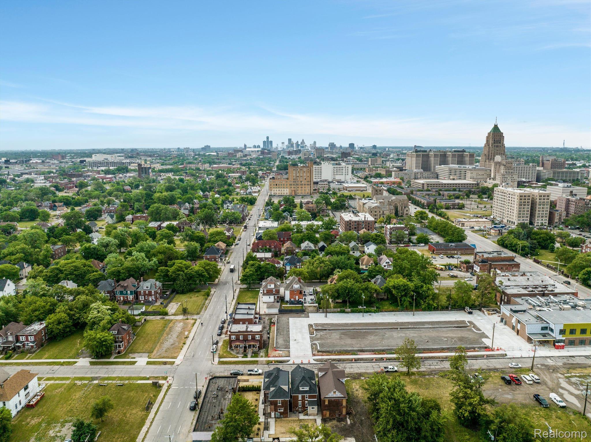 95 E Euclid St Unit: 201