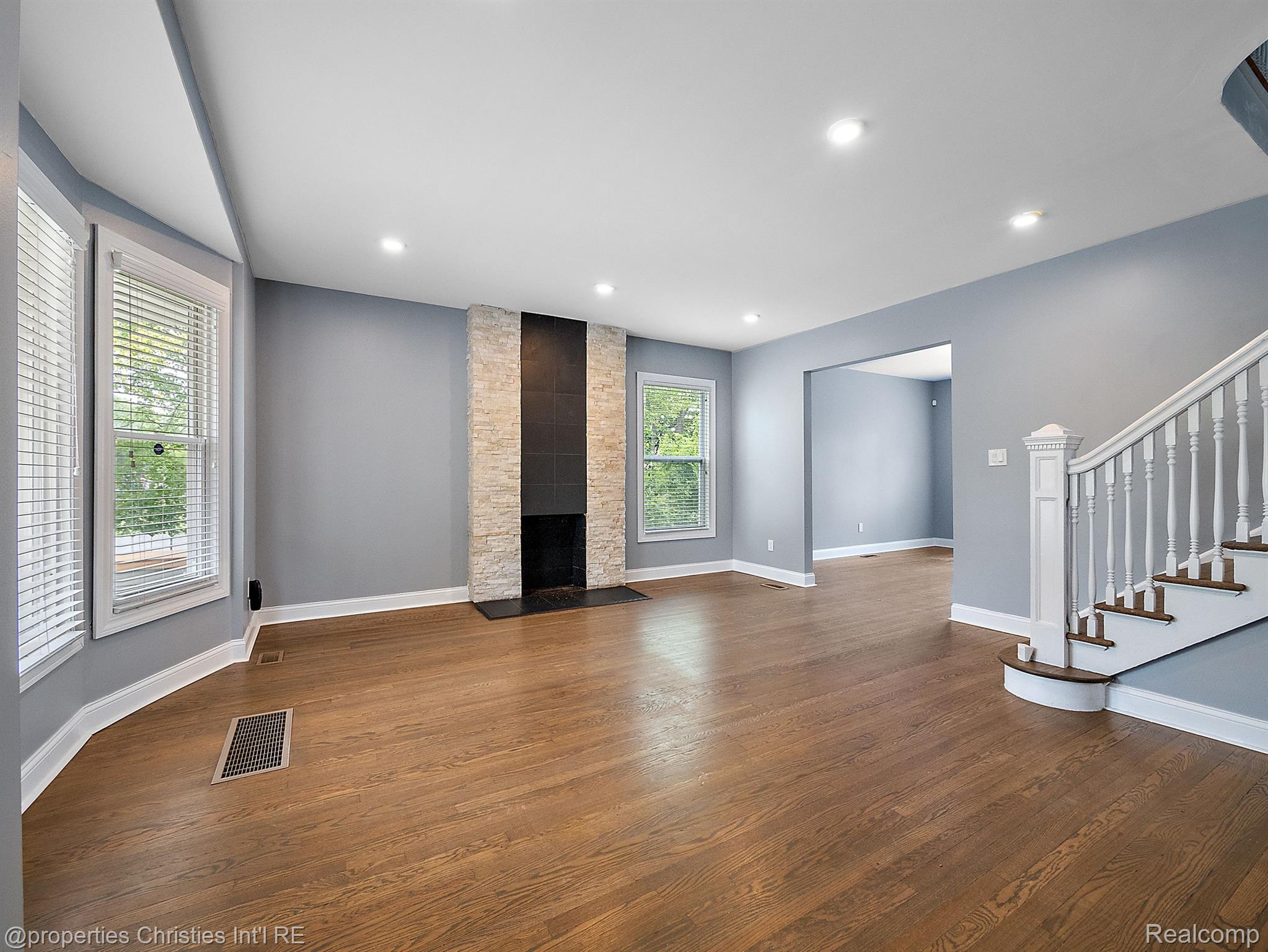 134 ENGLEWOOD Street