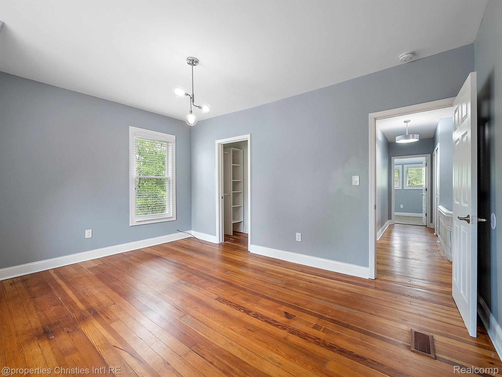 134 ENGLEWOOD Street