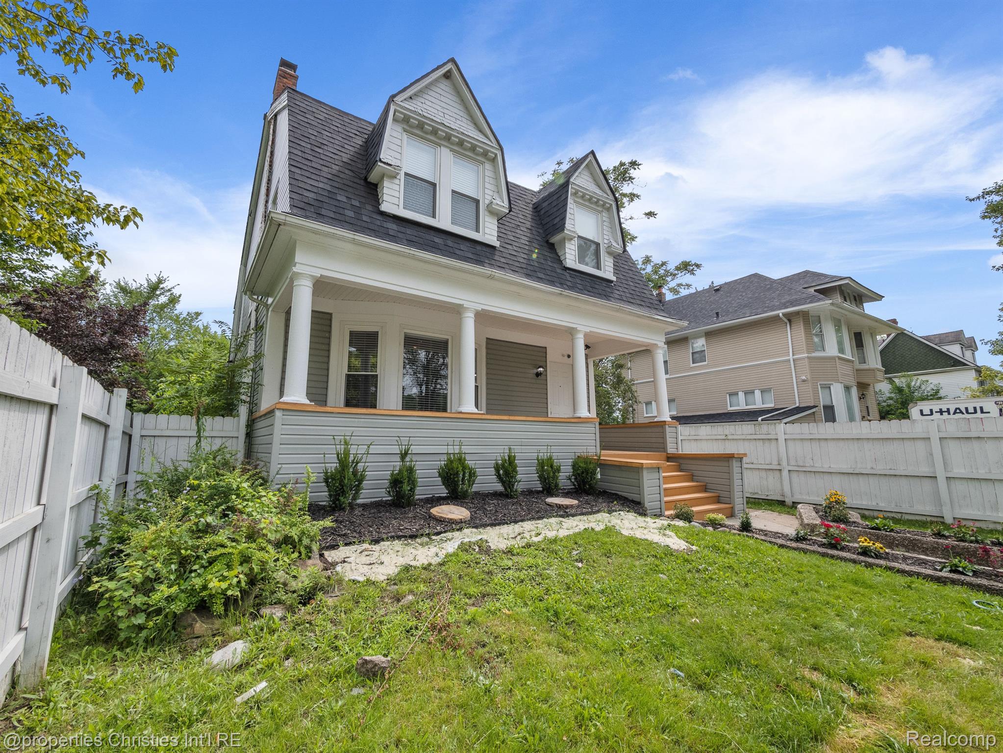 134 ENGLEWOOD Street