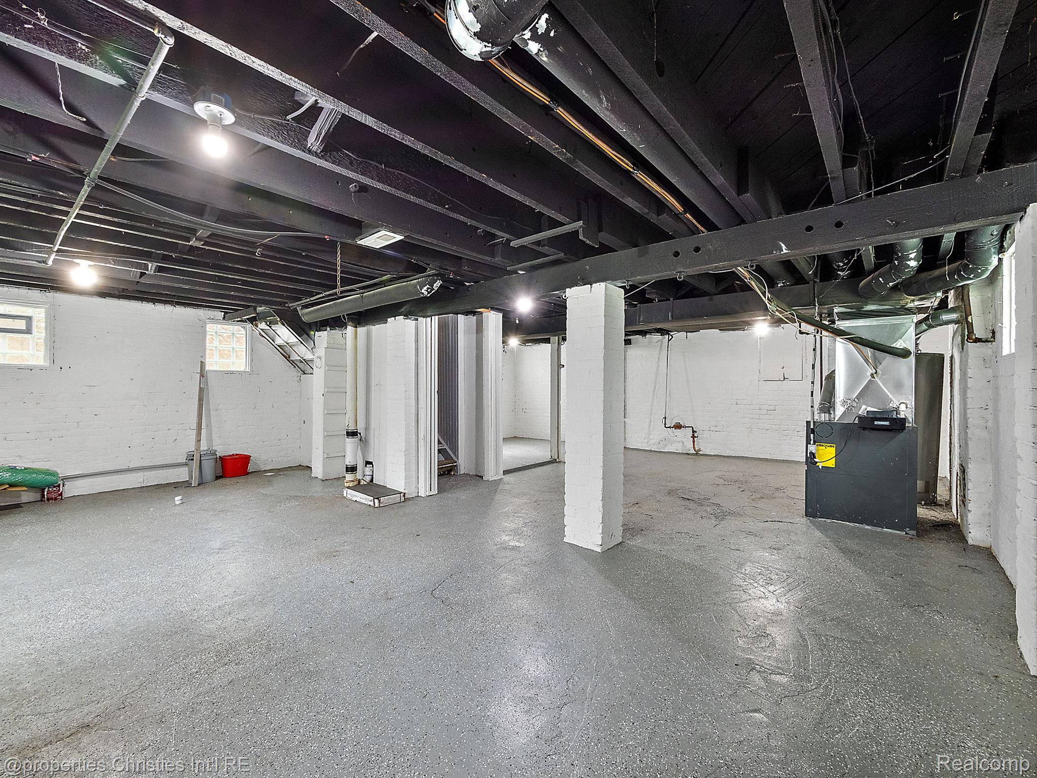 134 ENGLEWOOD Street