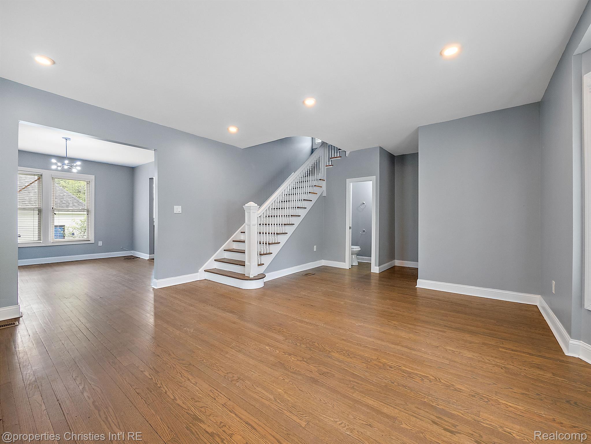 134 ENGLEWOOD Street