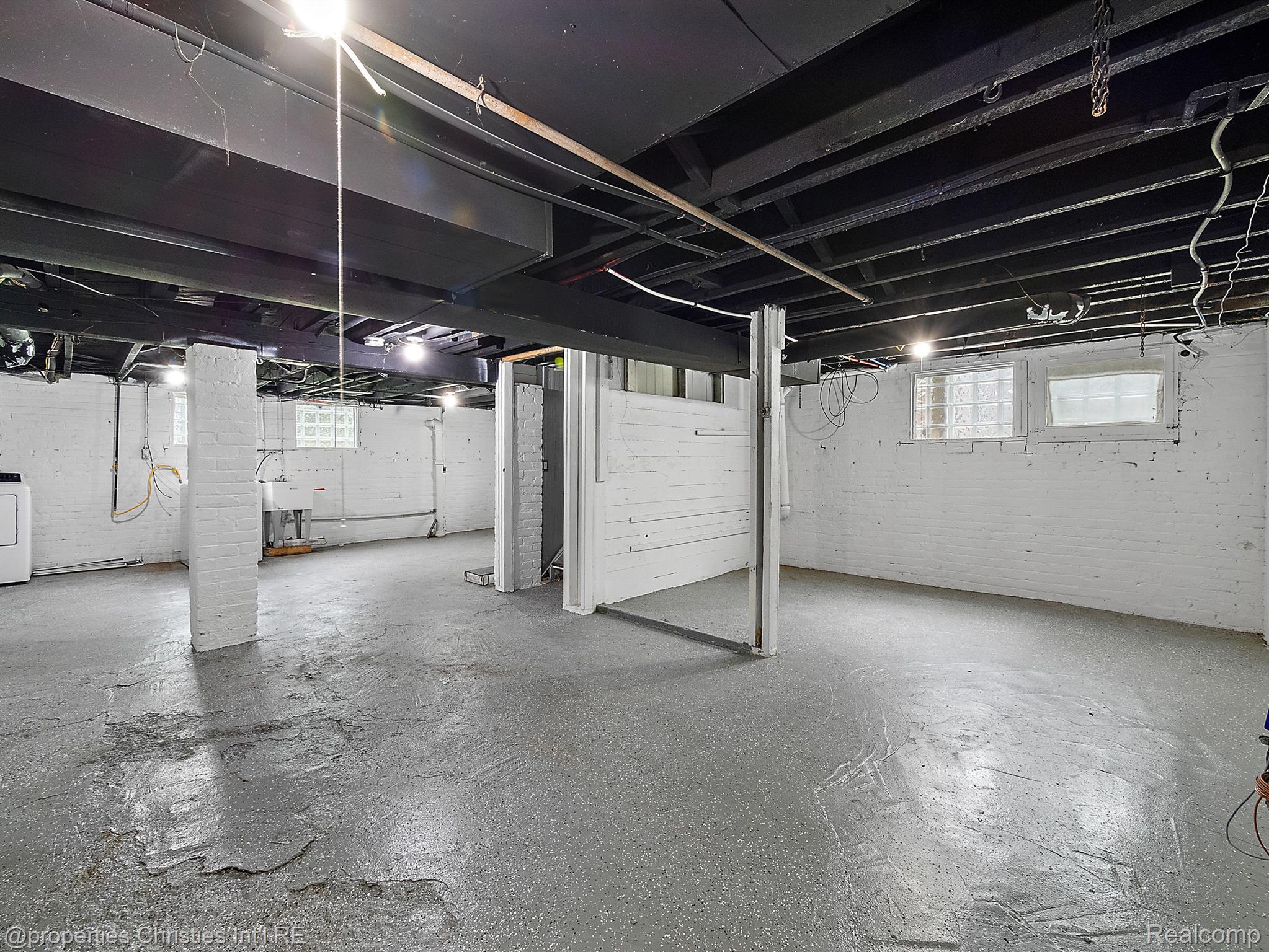 134 ENGLEWOOD Street