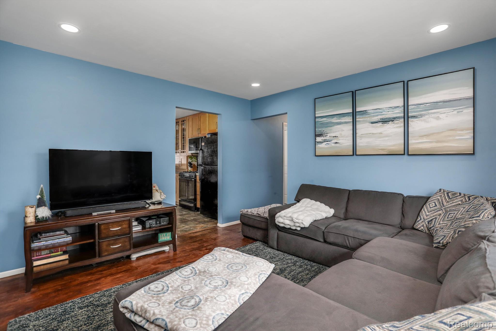 27353 Pleasant Drive