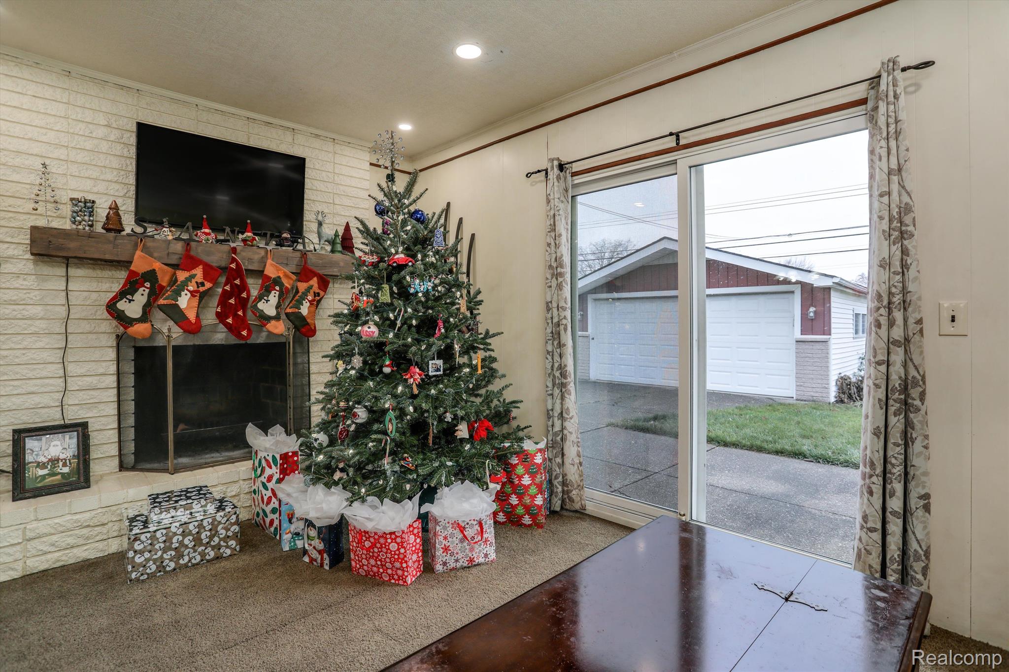 27353 Pleasant Drive