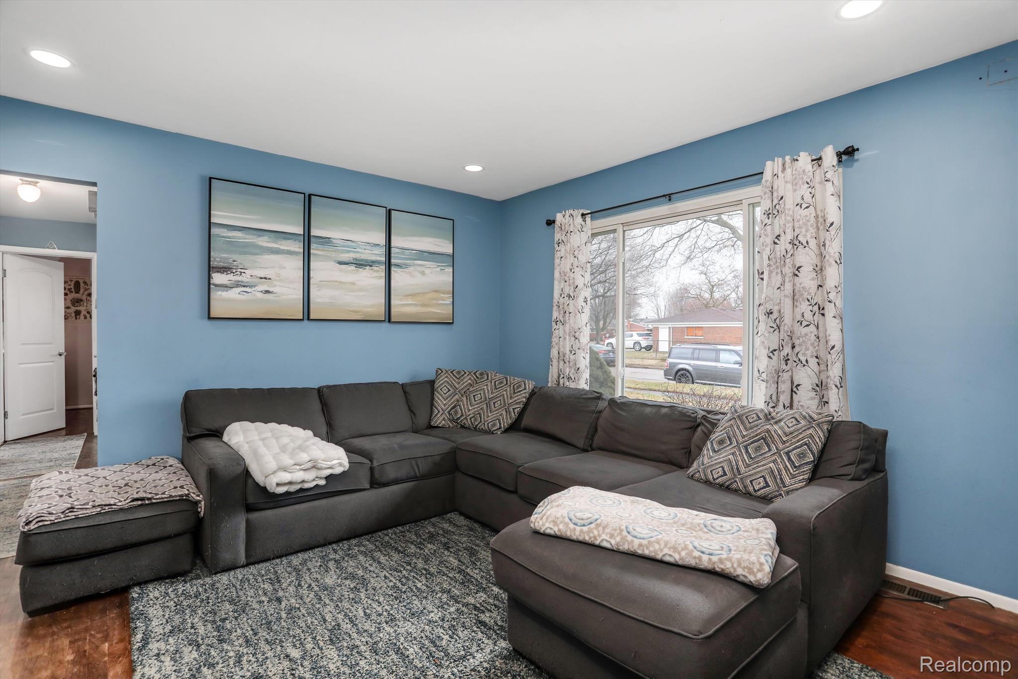 27353 Pleasant Drive