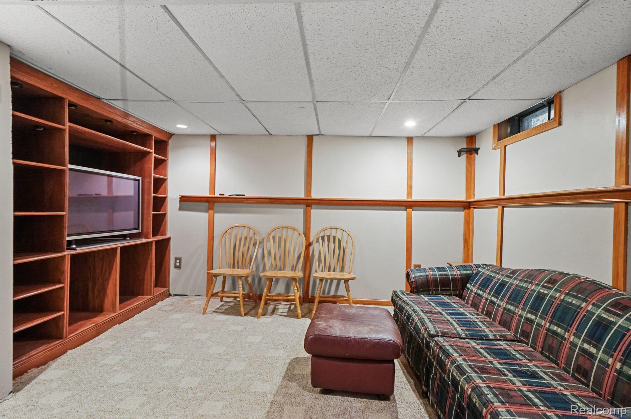 34660 BRIDGEMAN Street