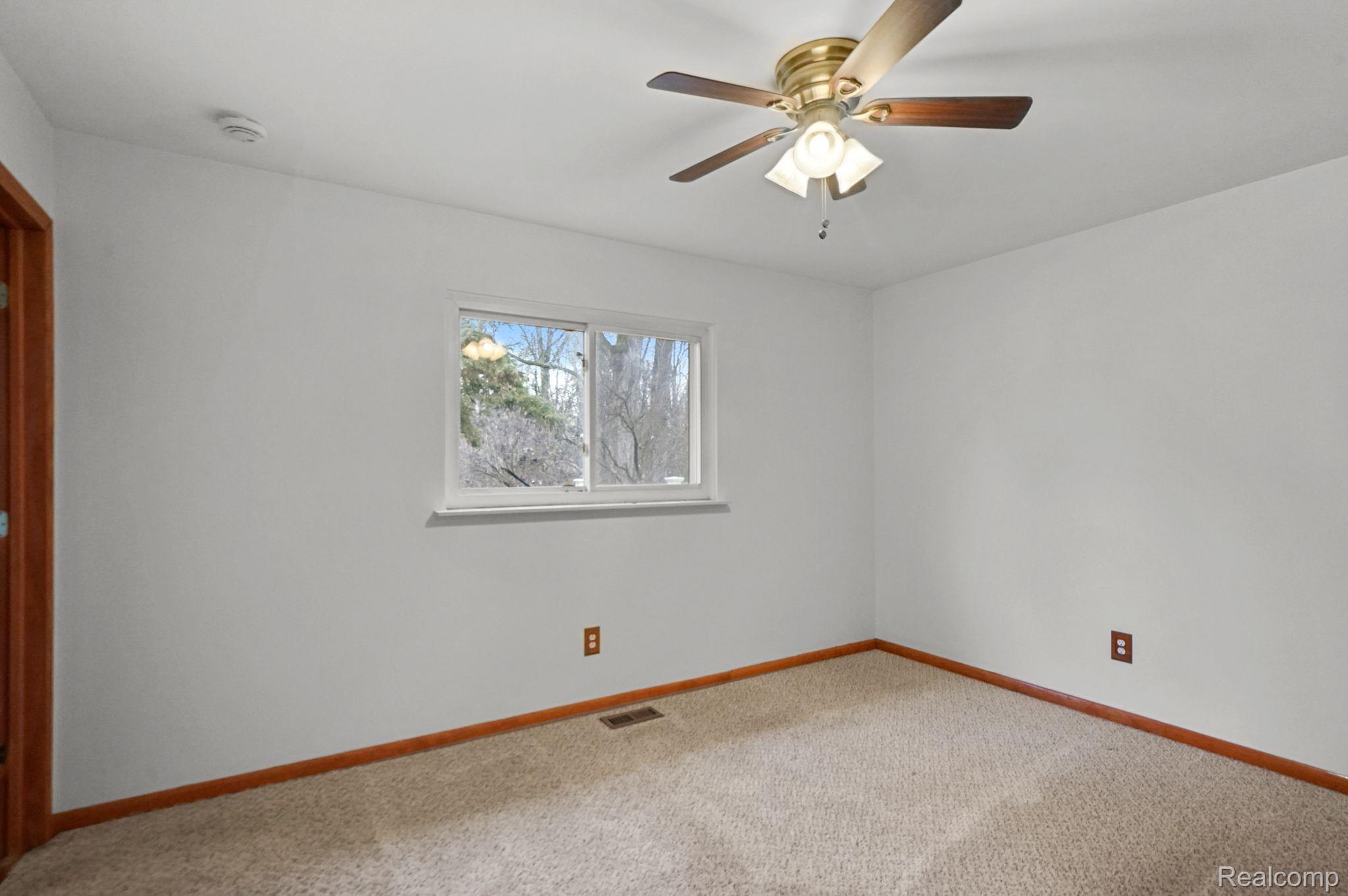 34660 BRIDGEMAN Street