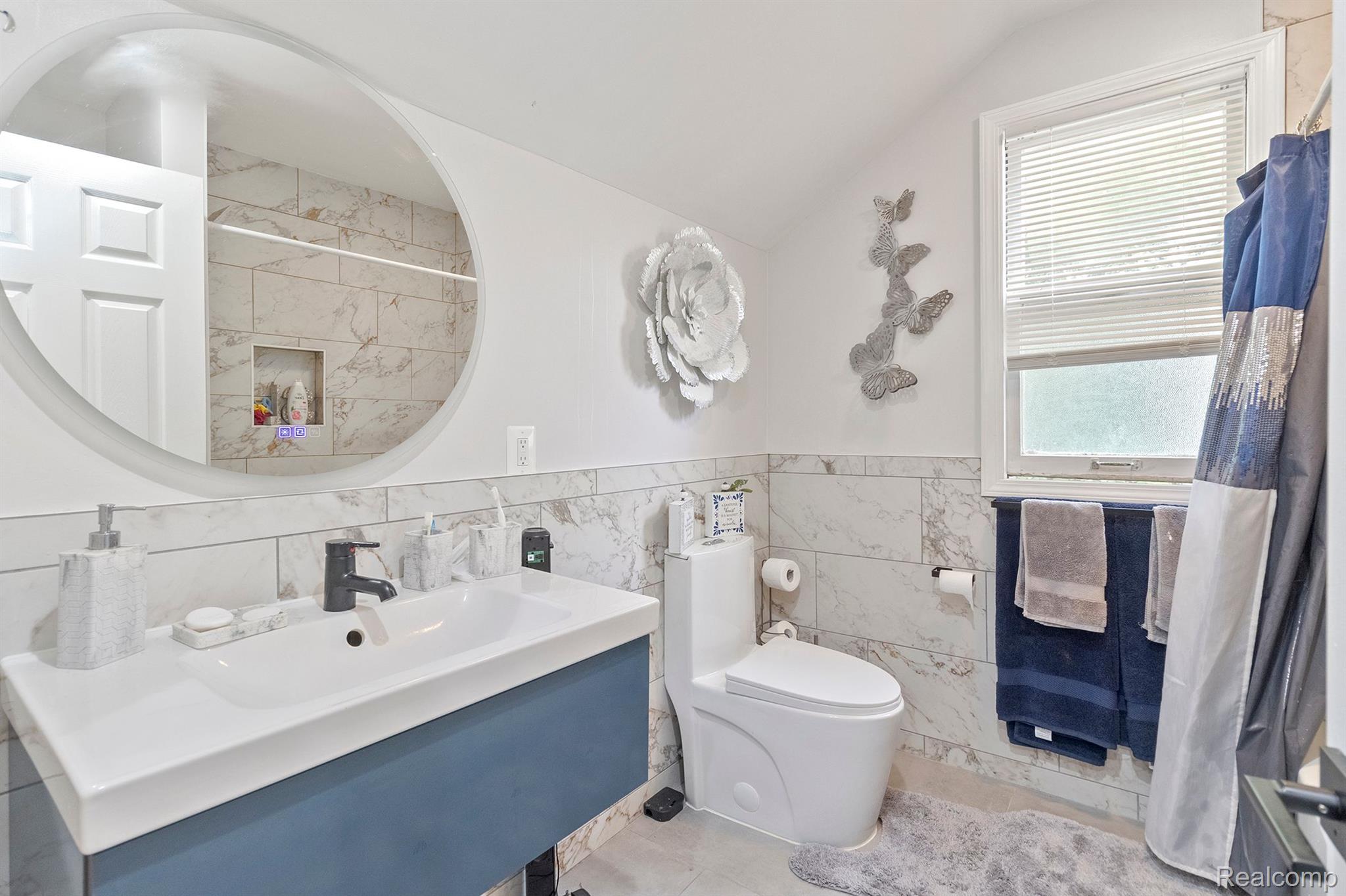 13011 WILSHIRE Drive