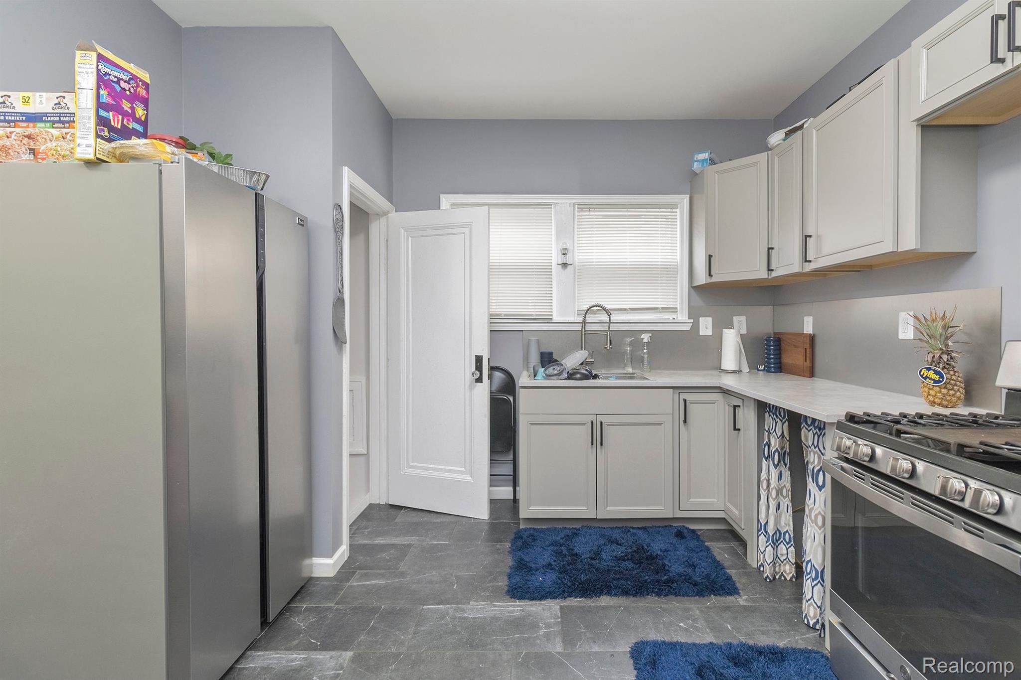 13011 WILSHIRE Drive