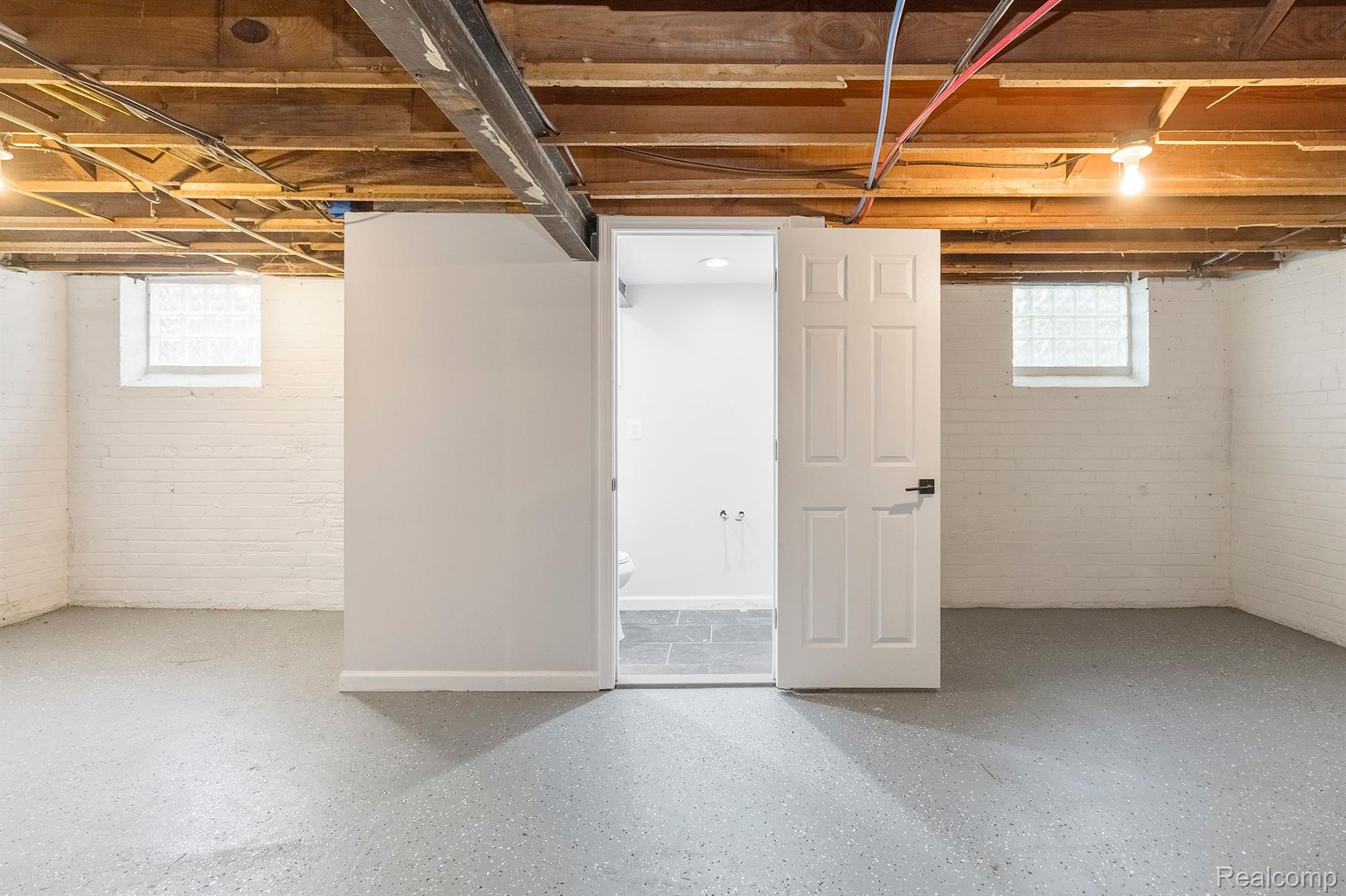 13011 WILSHIRE Drive