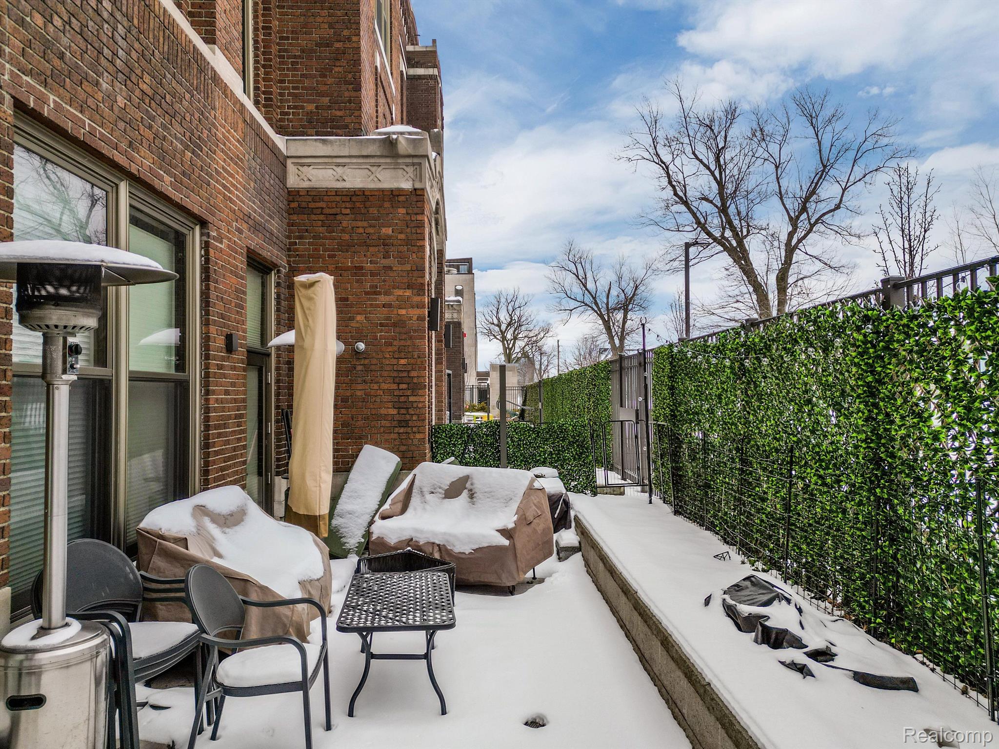 1454 Townsend Street Unit: 105