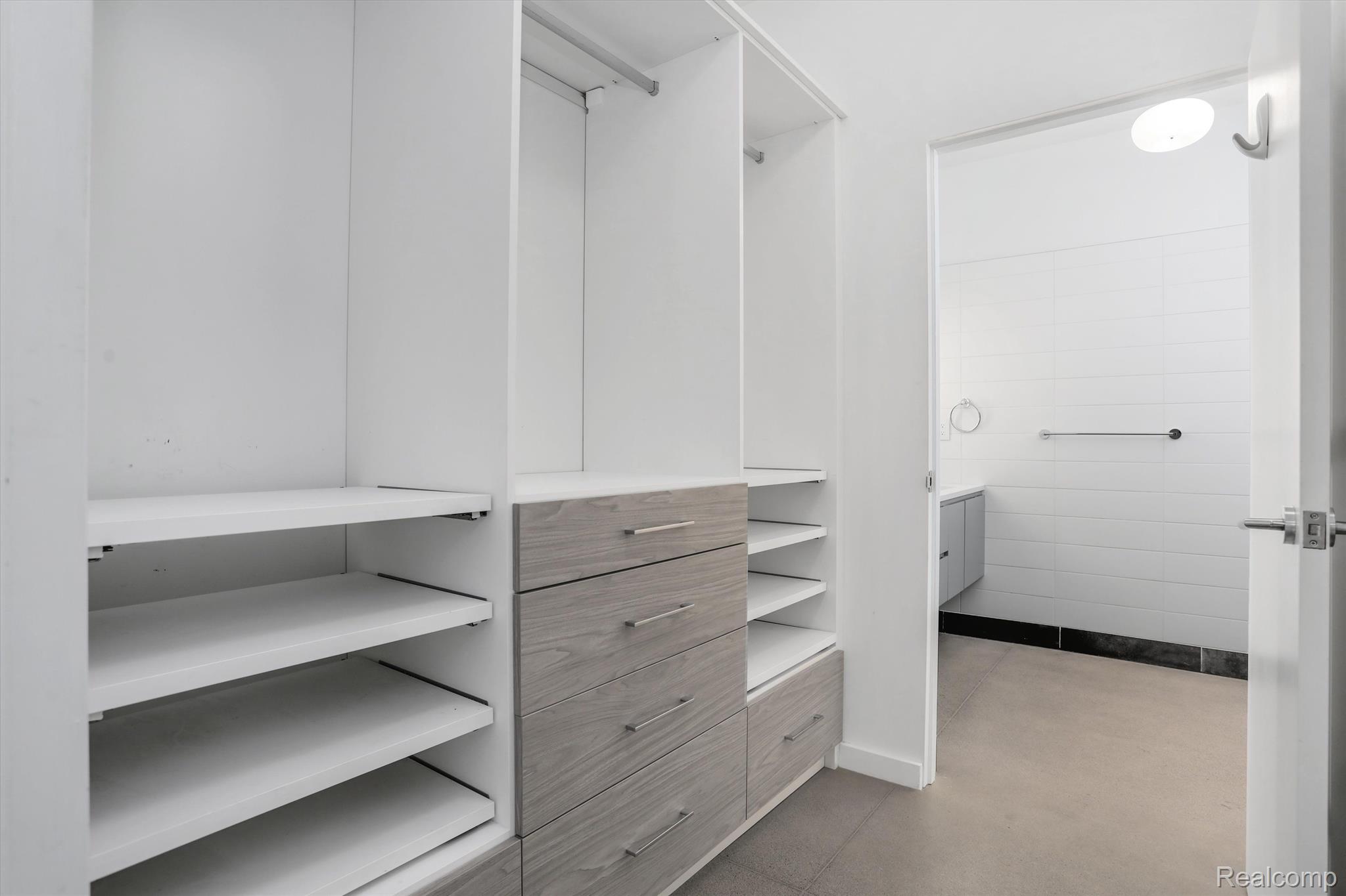 1454 Townsend Street Unit: 105