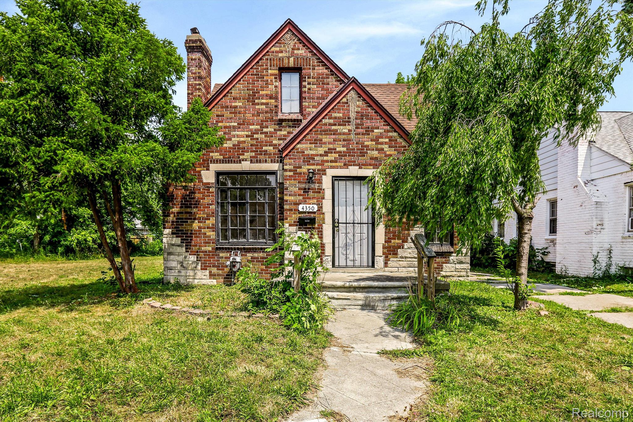 4350 DEVONSHIRE Road