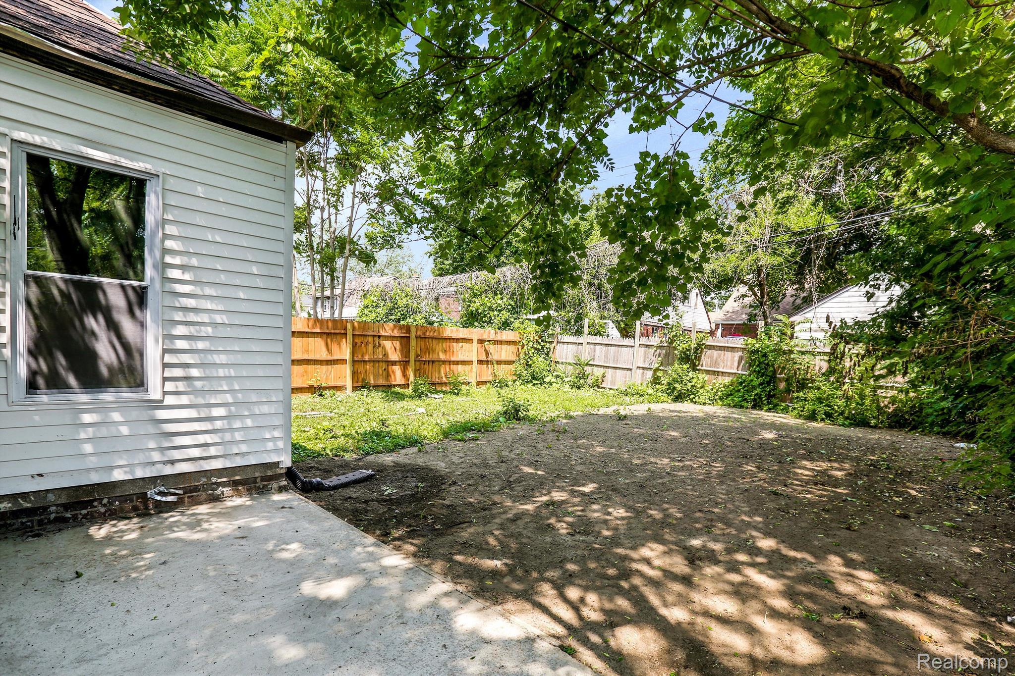 4350 DEVONSHIRE Road