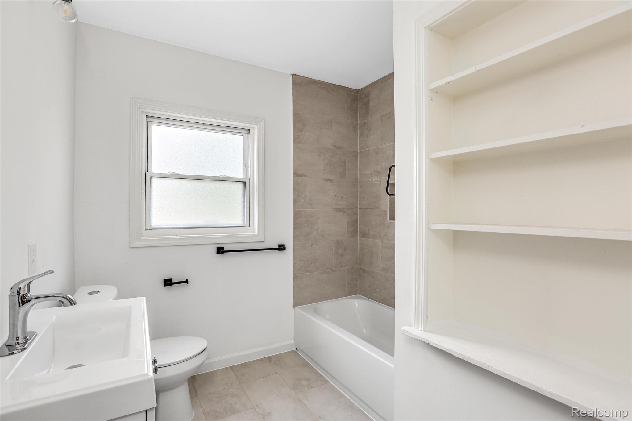 4350 DEVONSHIRE Road