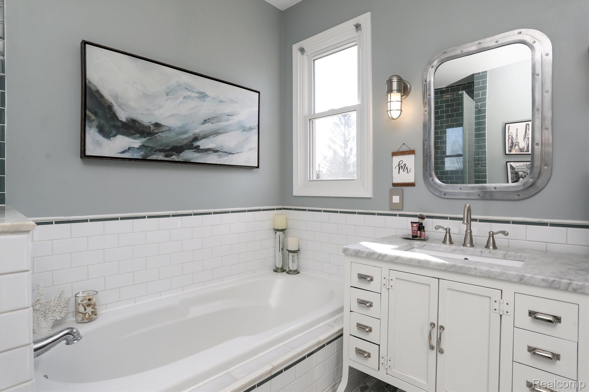 3720 Sunnyside Court