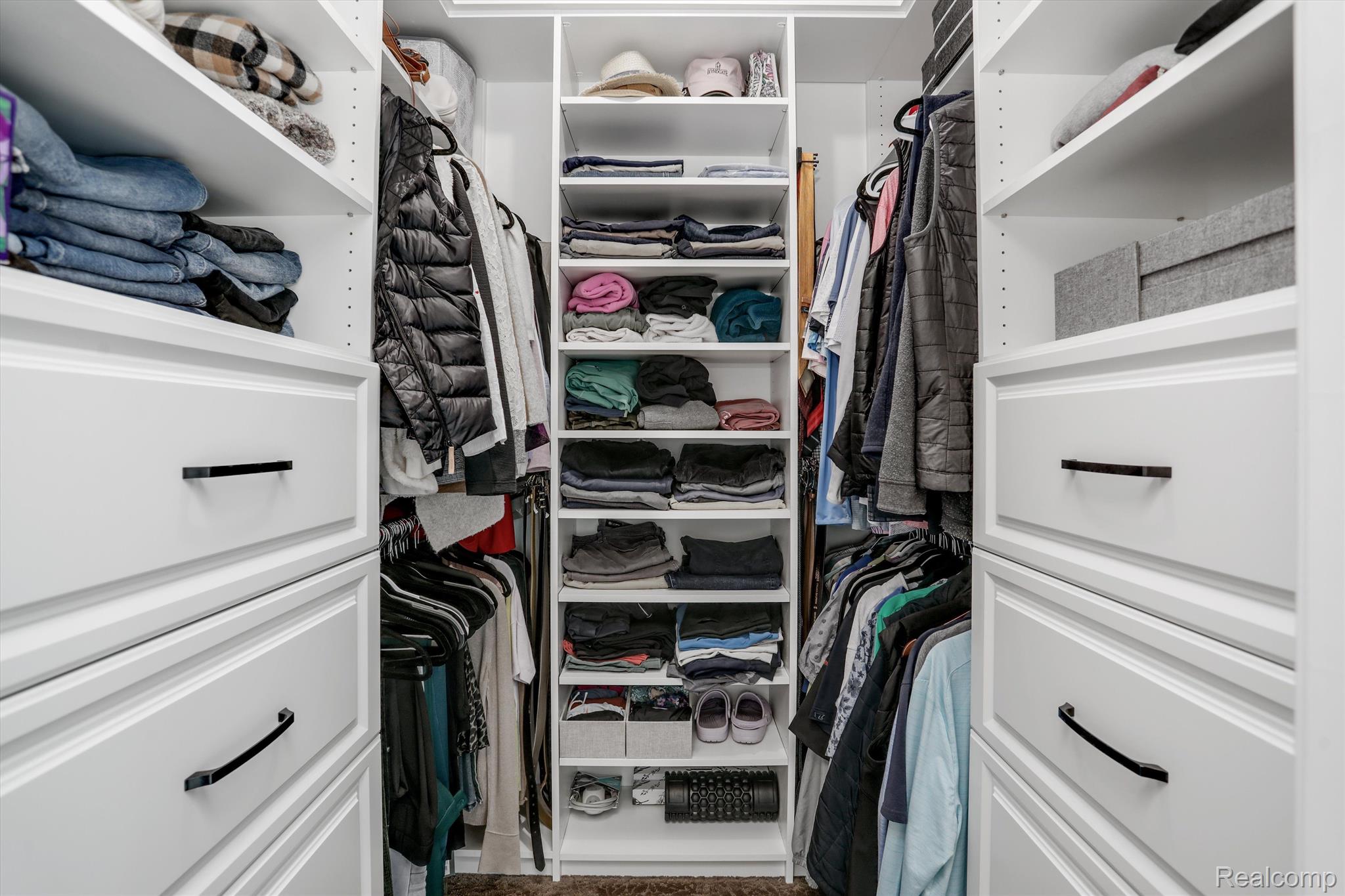 3720 Sunnyside Court