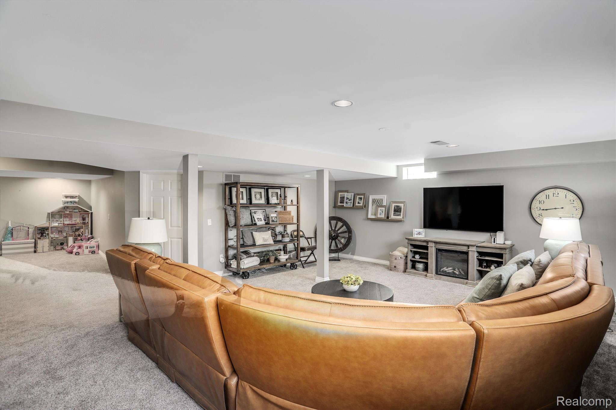 3720 Sunnyside Court