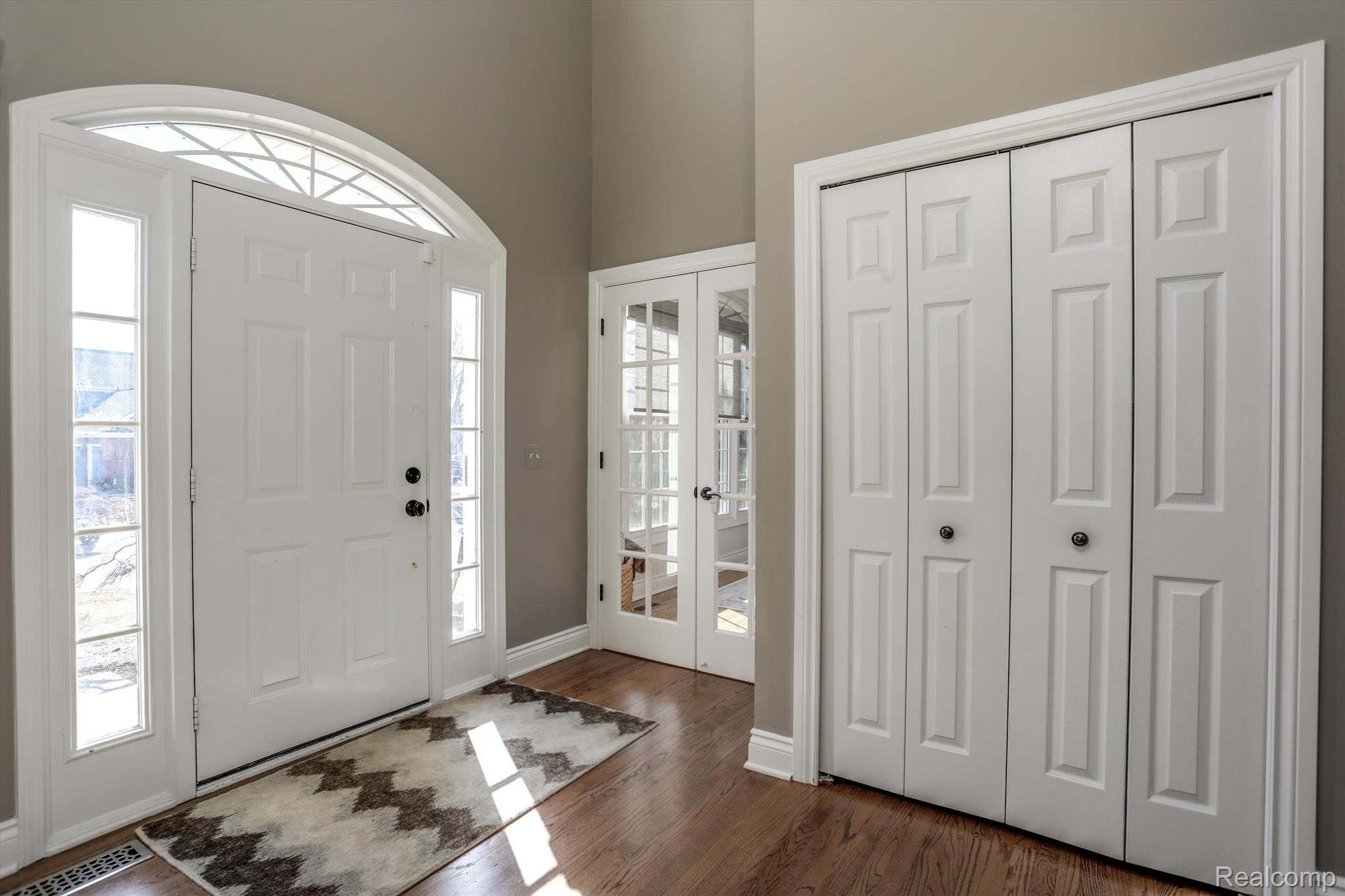 3720 Sunnyside Court