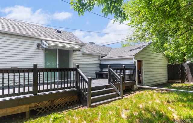 19901 HUBBELL Street