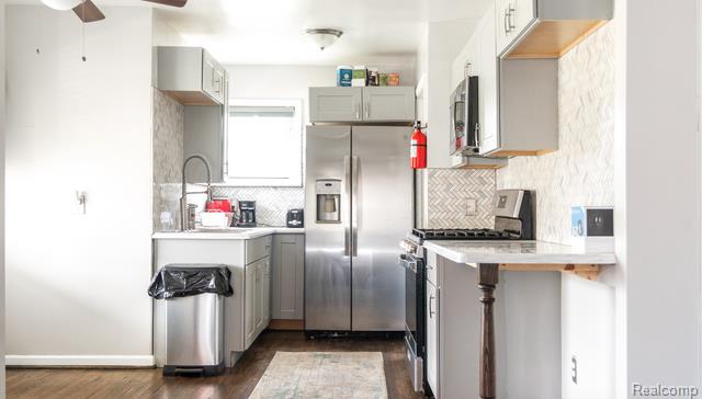 19901 HUBBELL Street