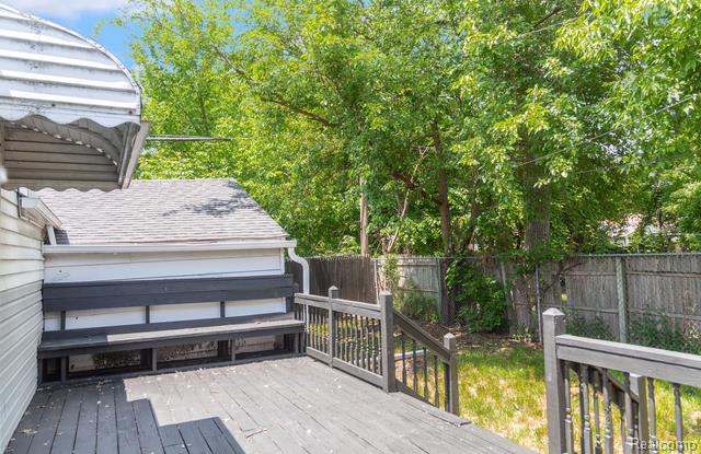 19901 HUBBELL Street