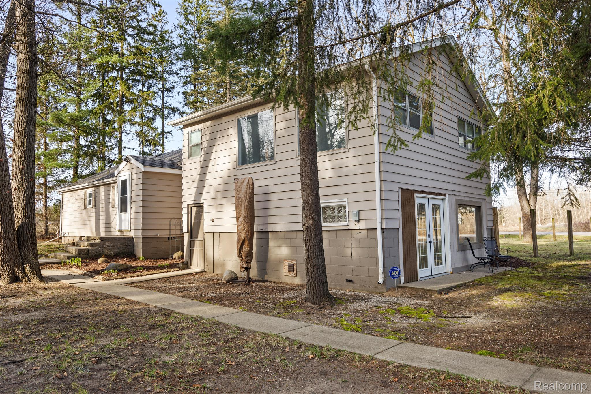 3819 S ORTONVILLE Road