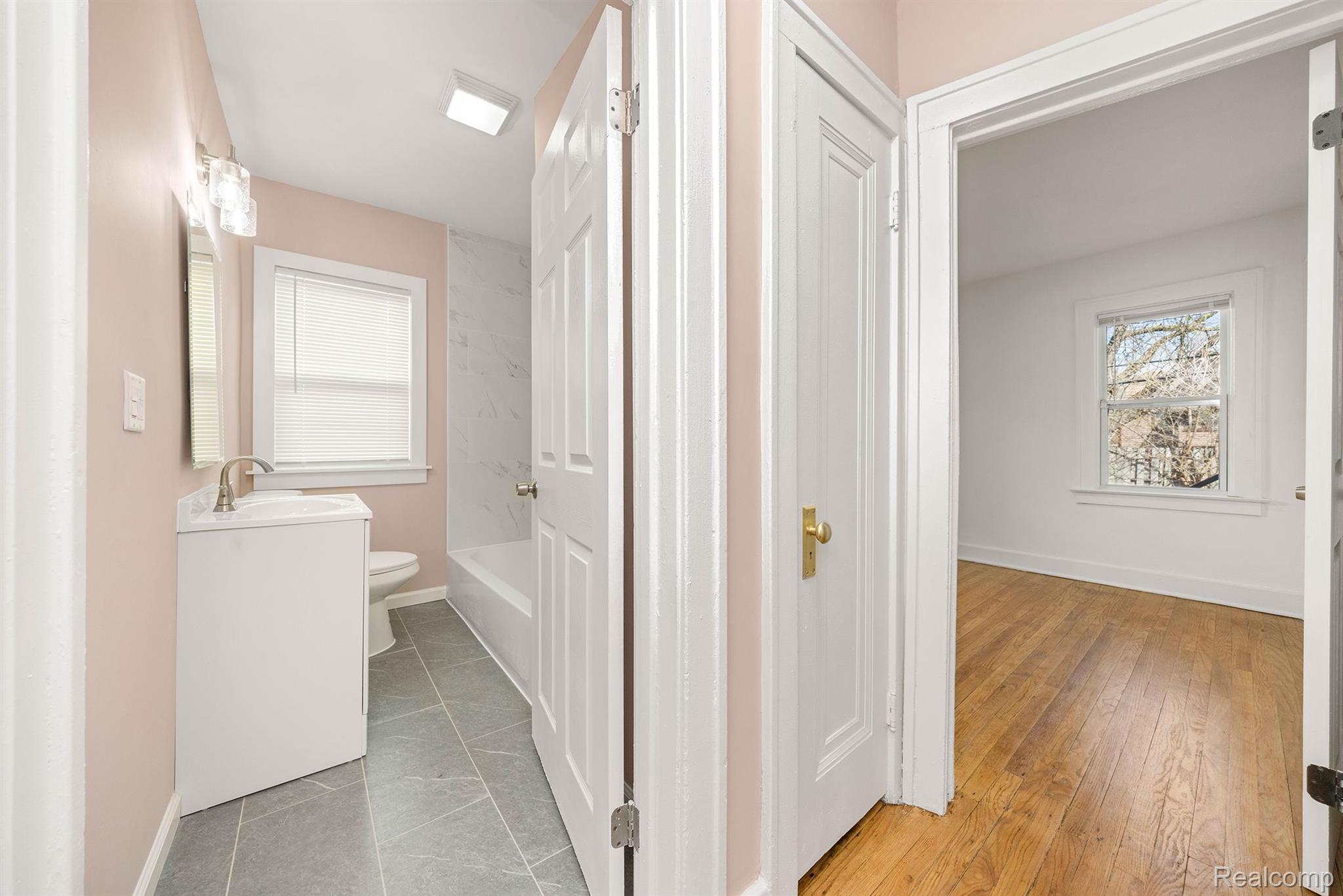 15900 WOODINGHAM Drive