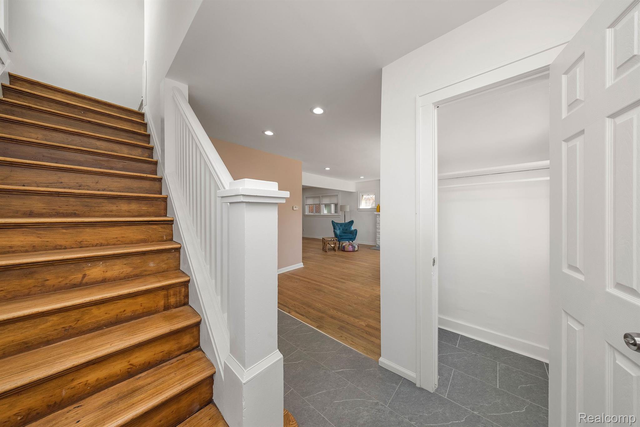 15900 WOODINGHAM Drive