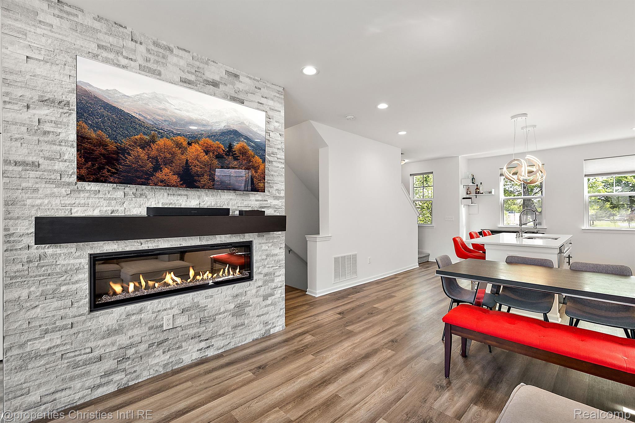 515 PARKSIDE Way 57