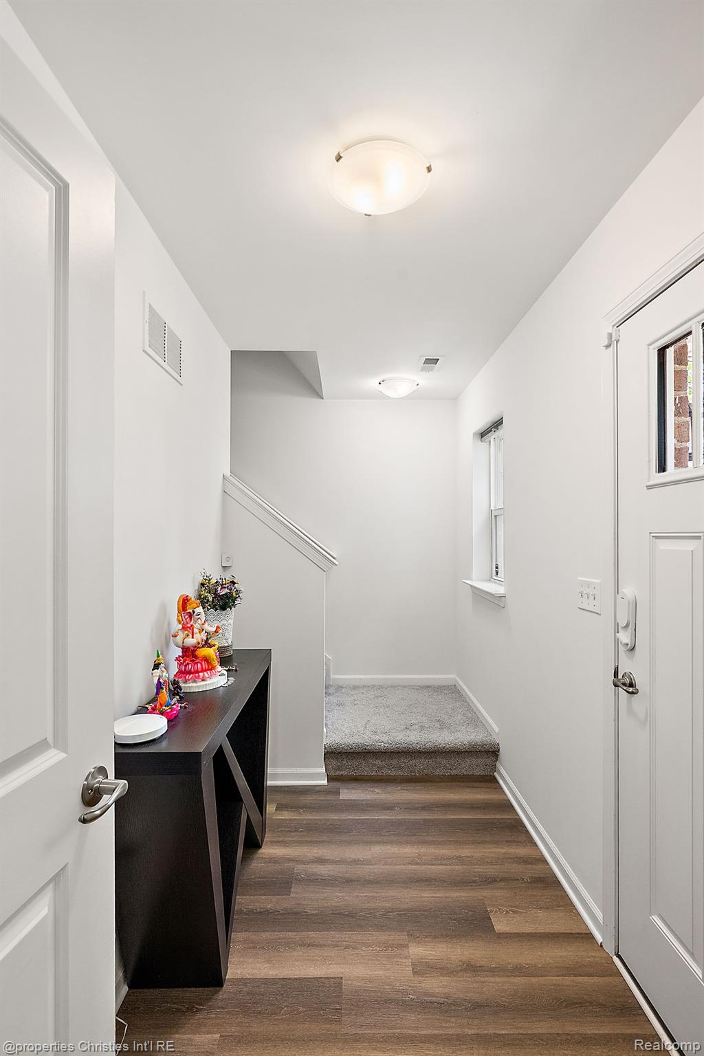 515 PARKSIDE Way 57