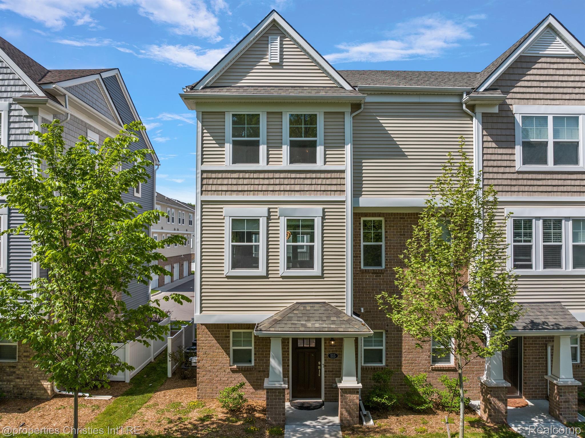 515 PARKSIDE Way 57