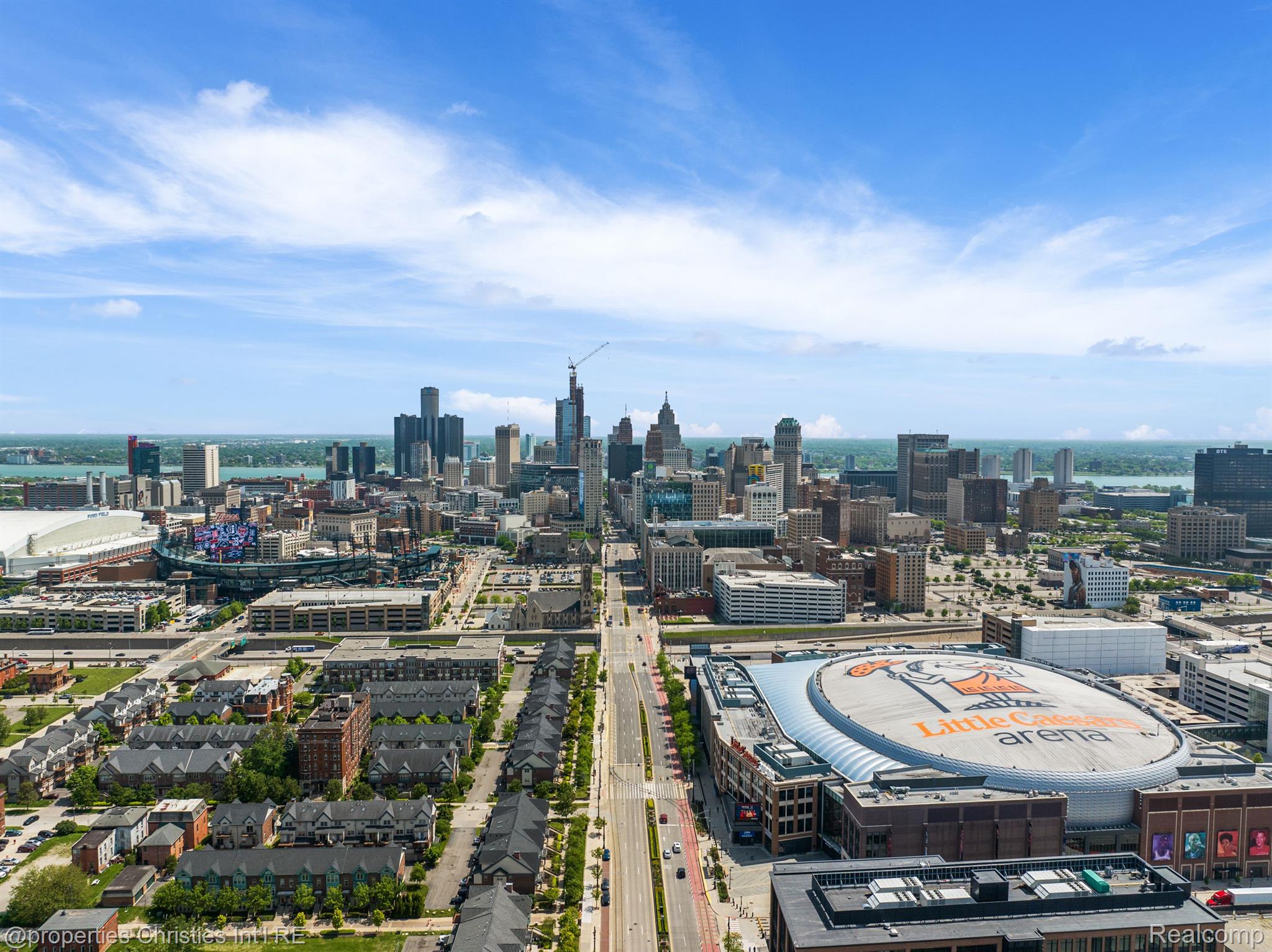 2554 WOODWARD Avenue