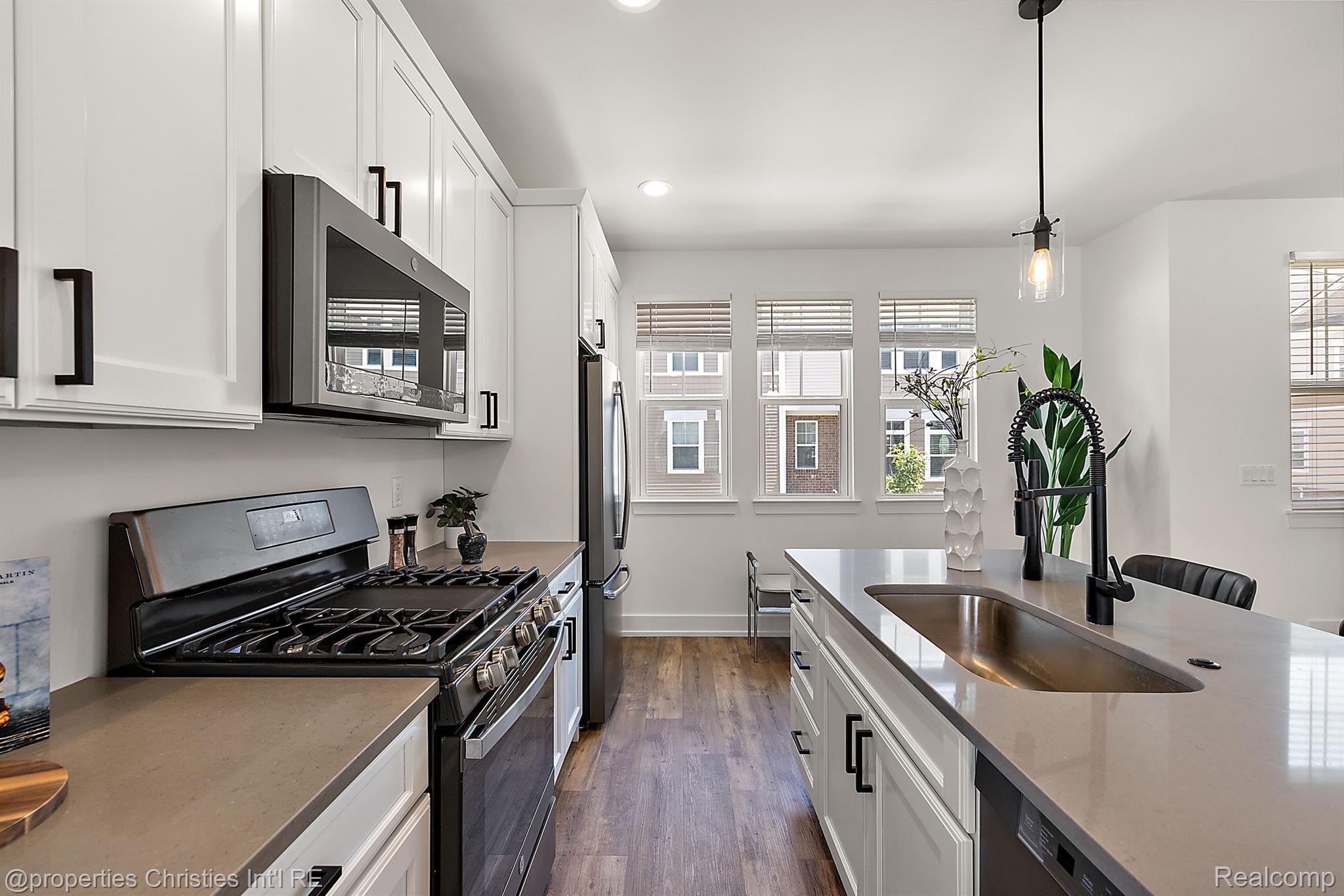 2500 NORMANDY Road #59