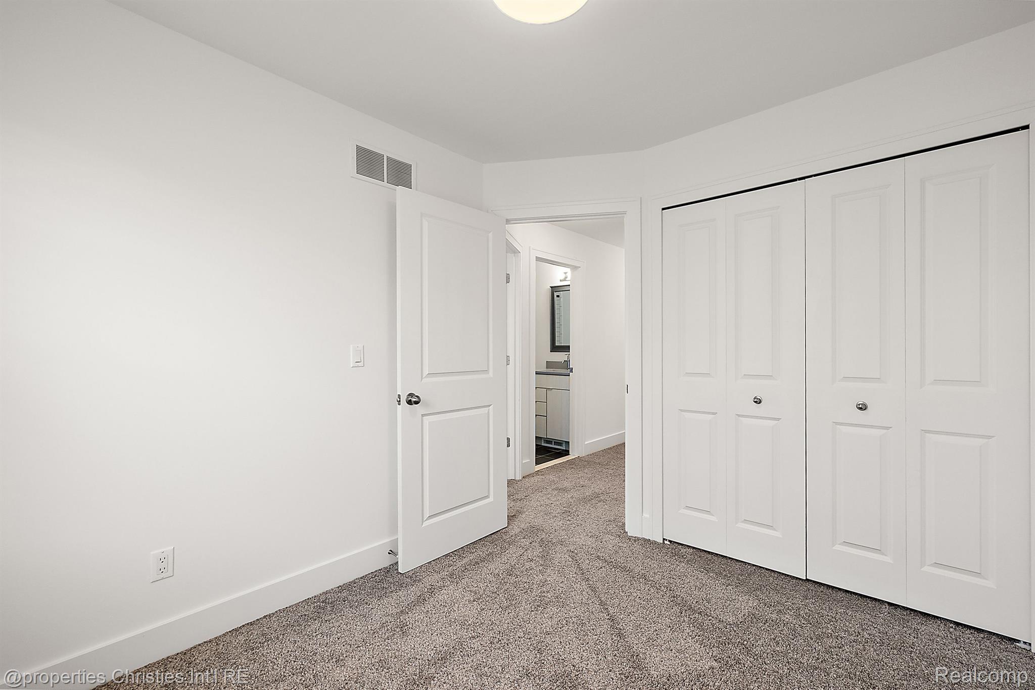 2500 NORMANDY Road #59