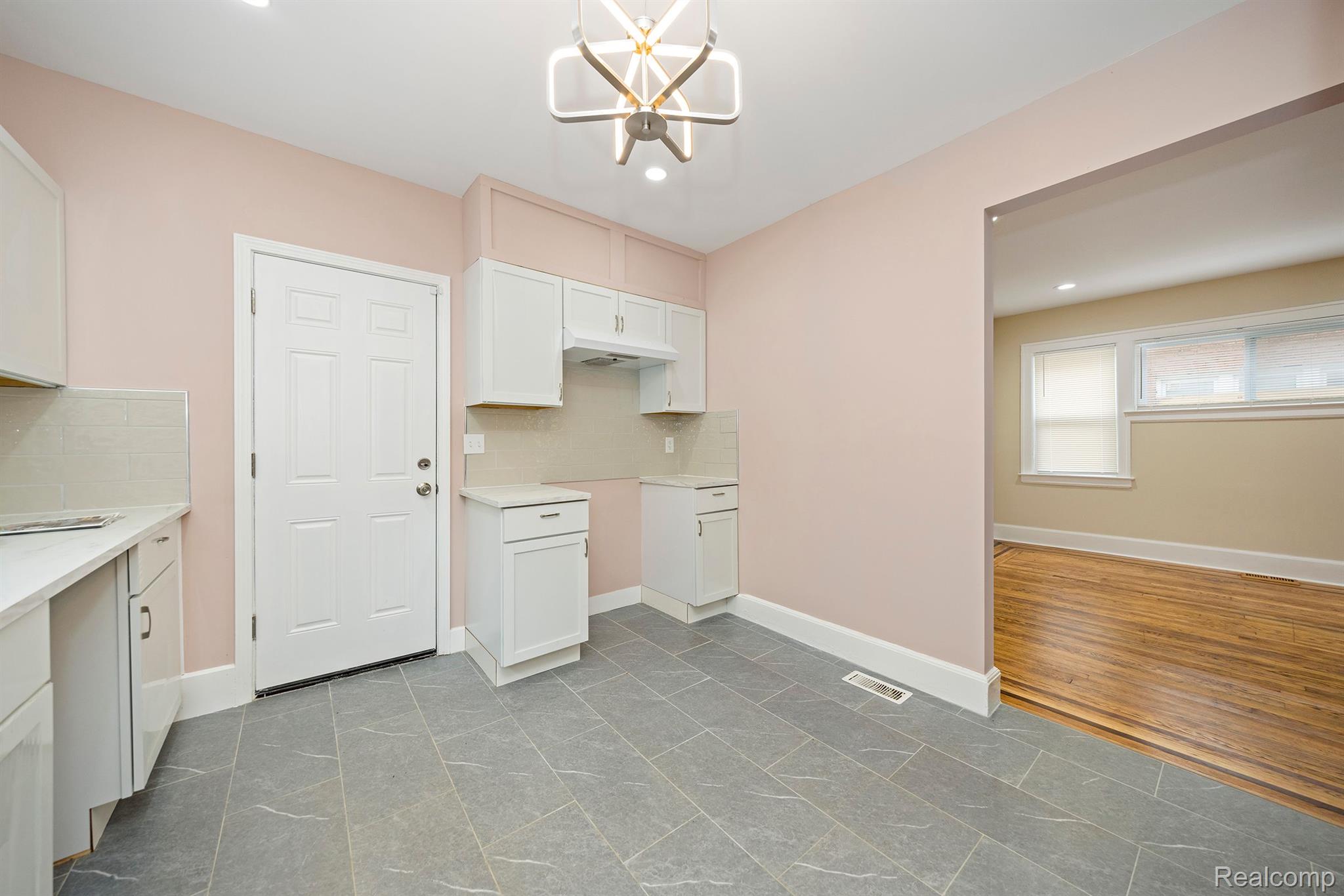 5519 NOTTINGHAM Road