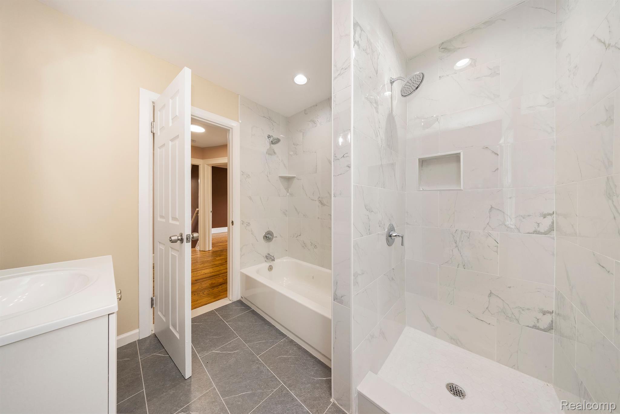 5519 NOTTINGHAM Road