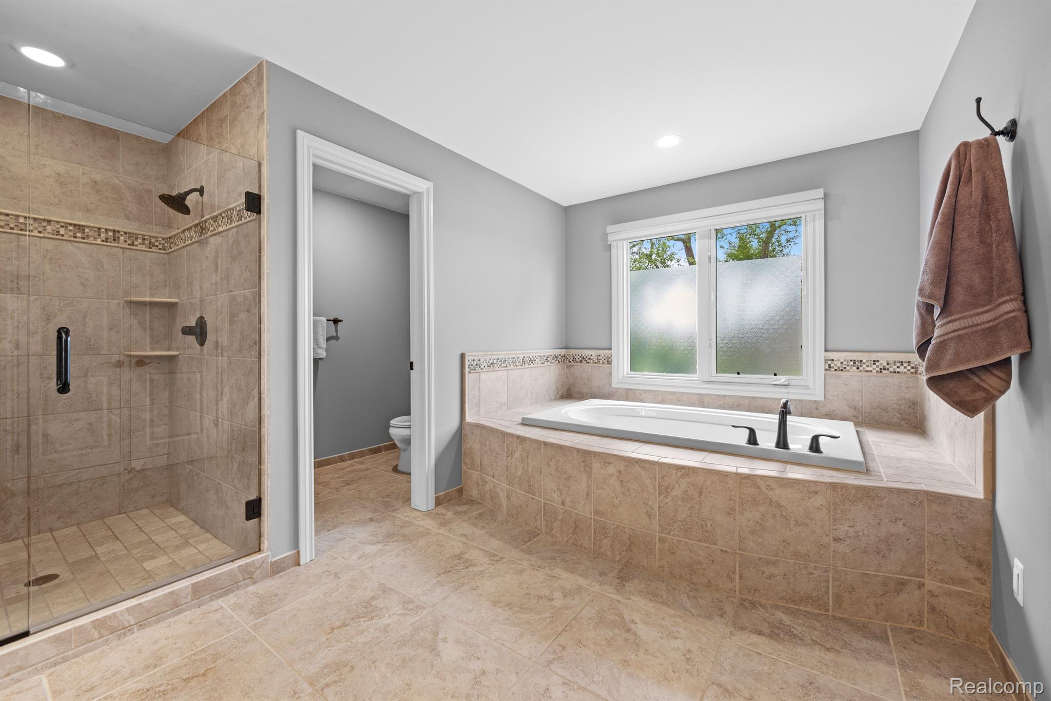 5750 Bradbury Run