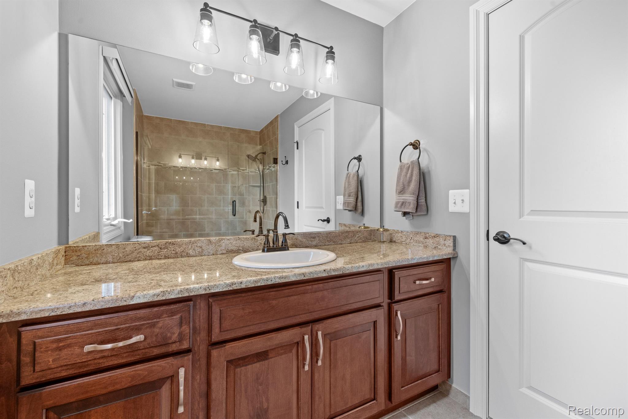 5750 Bradbury Run
