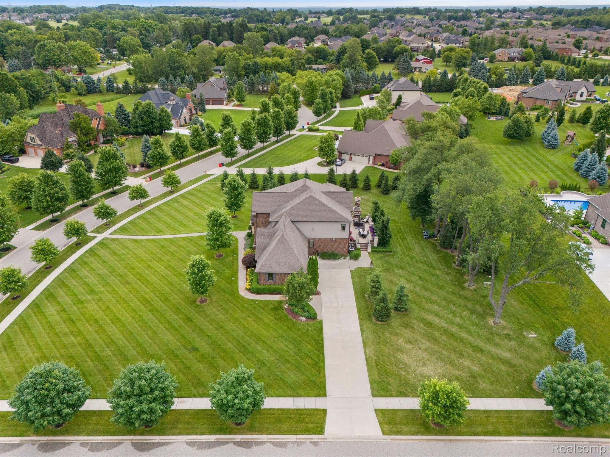 5750 Bradbury Run