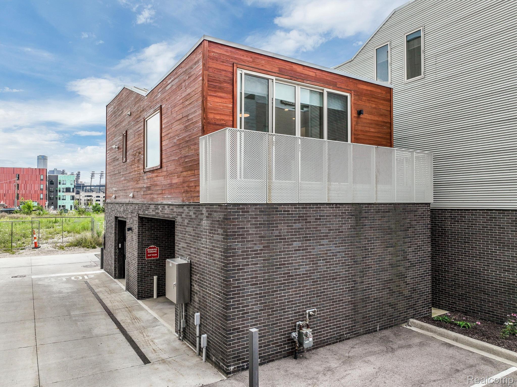 2637 Brush Street