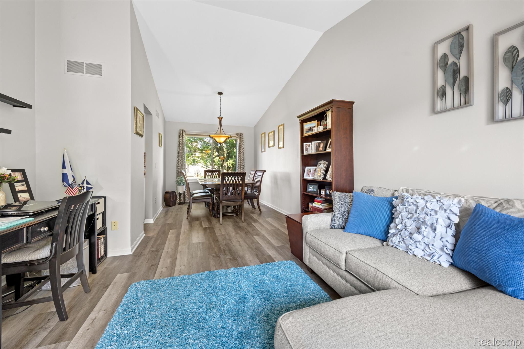 43744 Verdun Court