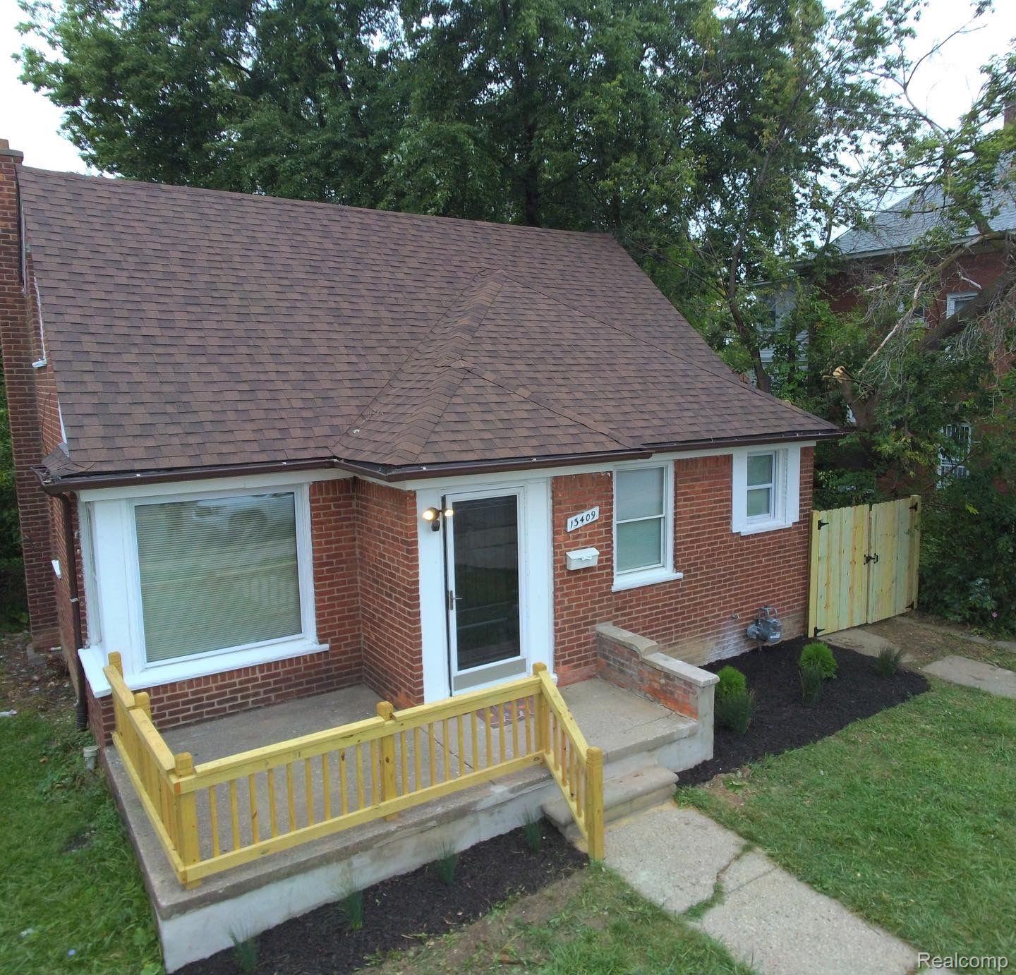 13409 HUBBELL Street