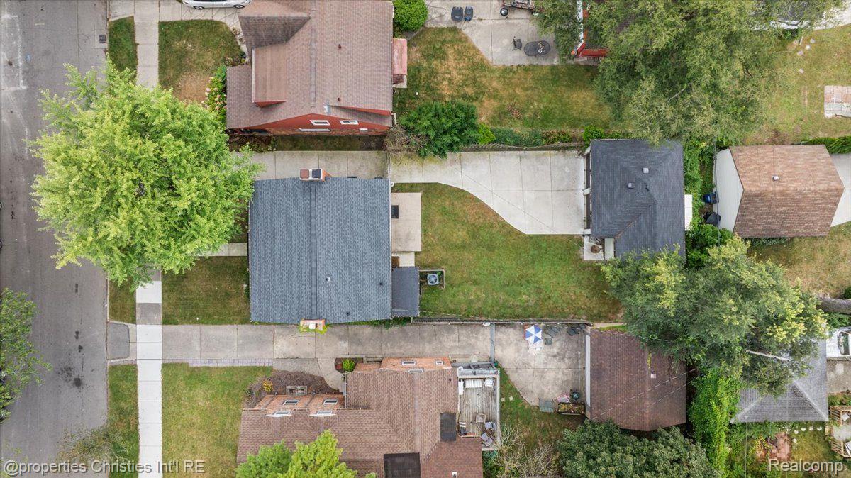 19939 LICHFIELD Road