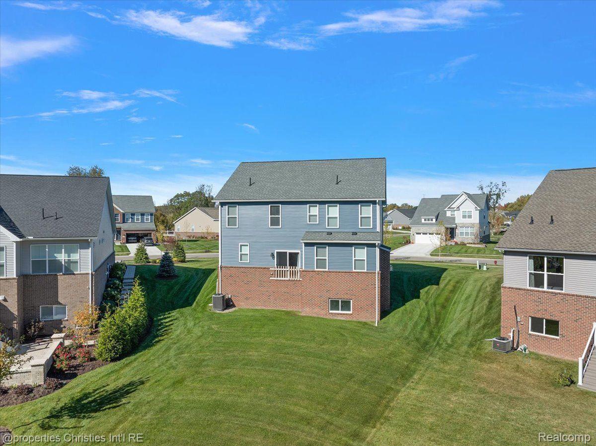 57887 STONELEIGH Drive