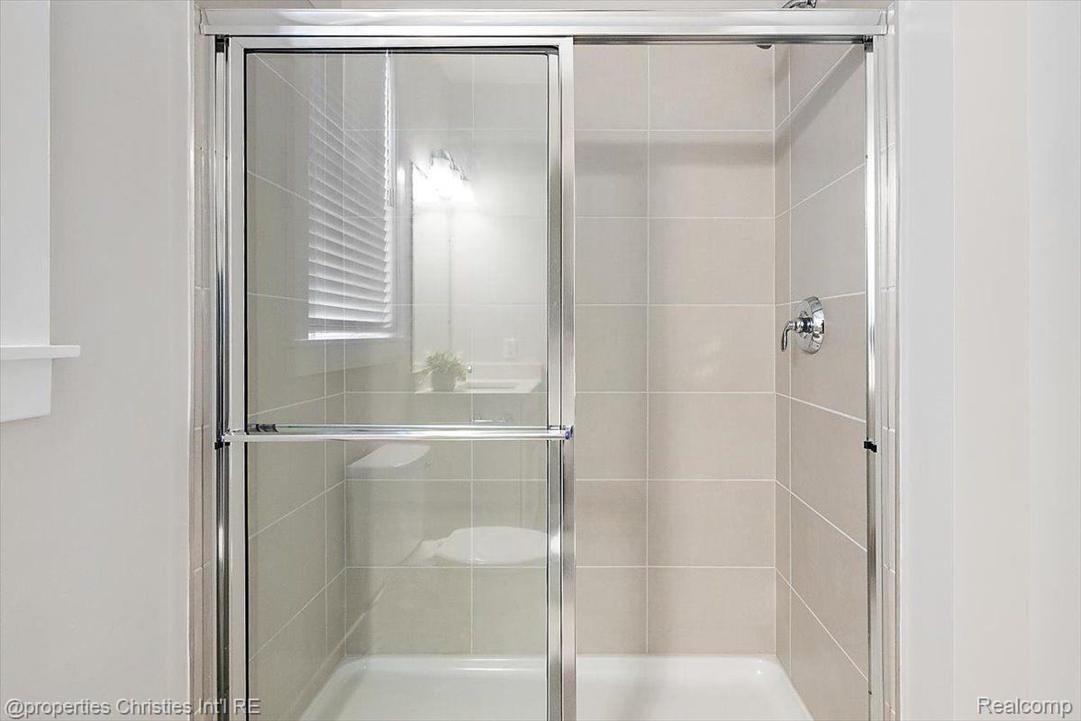 57887 STONELEIGH Drive