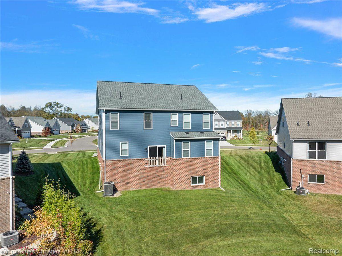 57887 STONELEIGH Drive